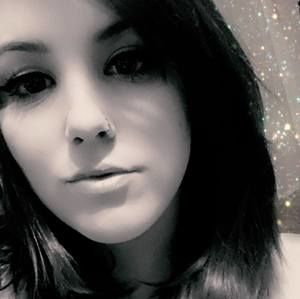 Meet your Posher, Raeanna